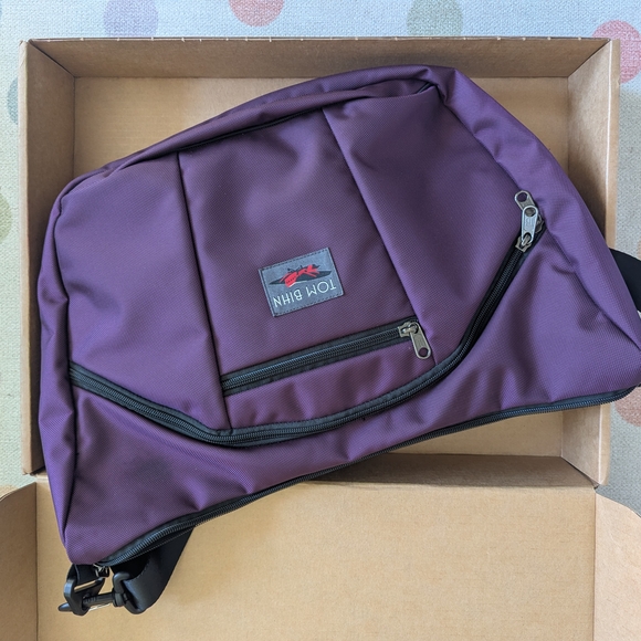 Tom Bihn Parental Unit Diaper Bag Aubergine - Picture 2 of 6